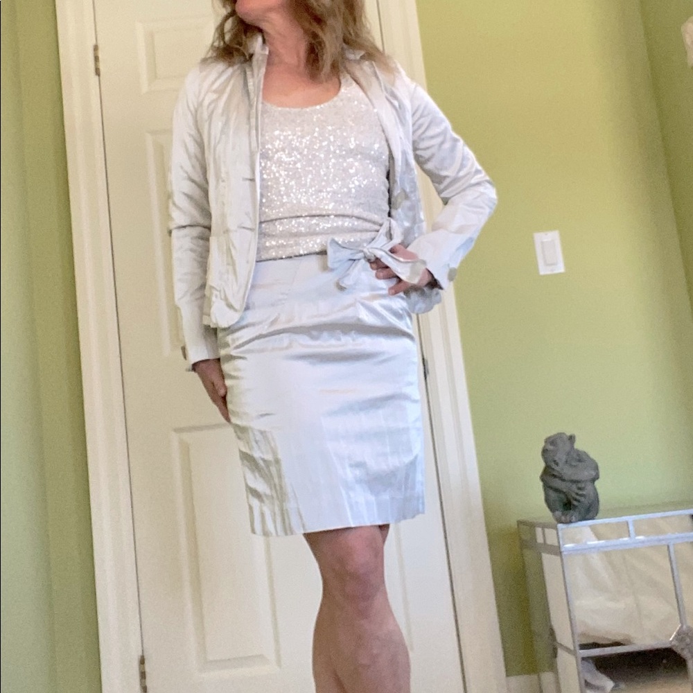 🎉HP🎉 Evening jacket ( matching skirt available)